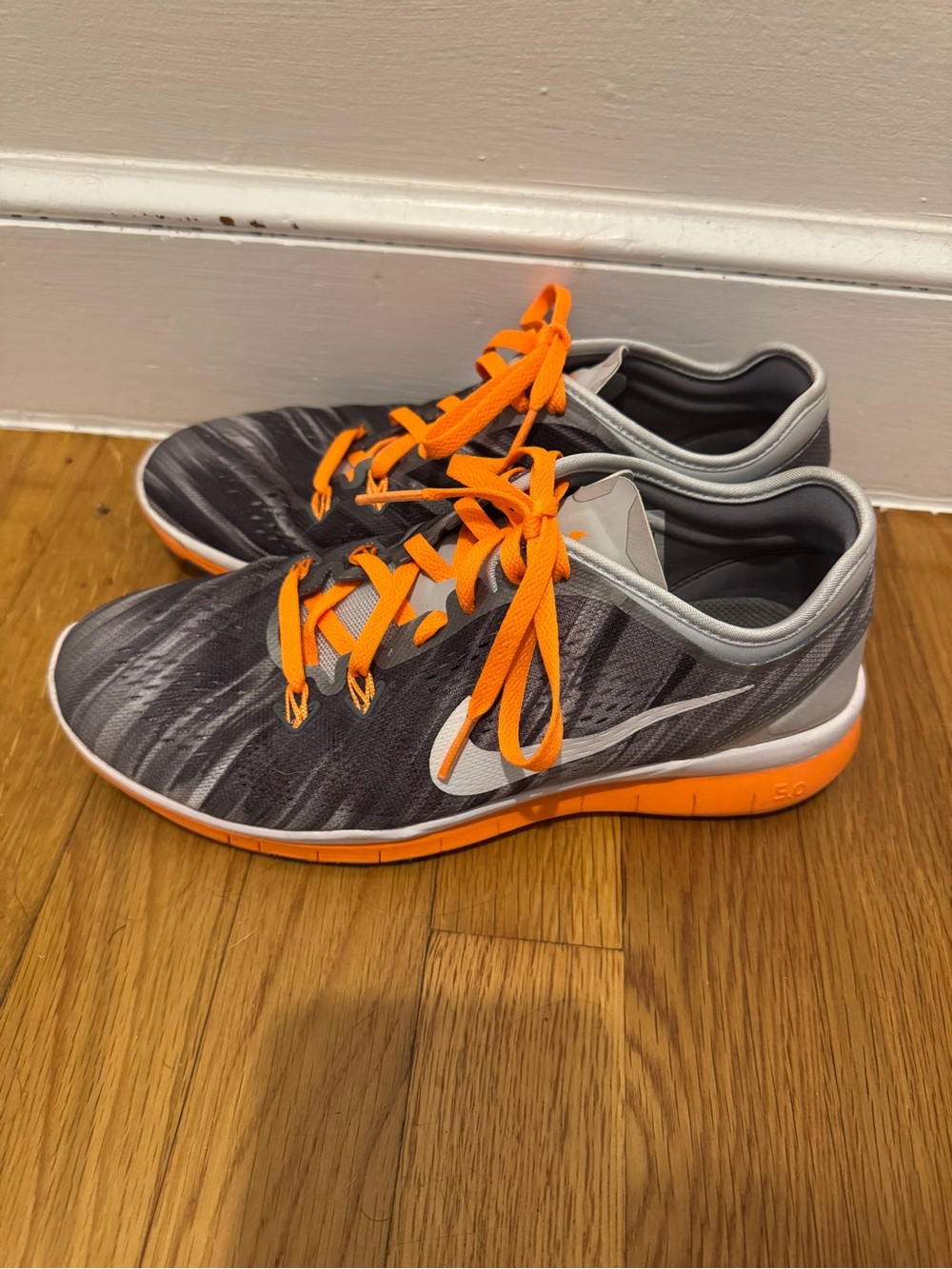 Nike Women’s Gray and Orange Athletic Sneakers - Picture 3 of 5